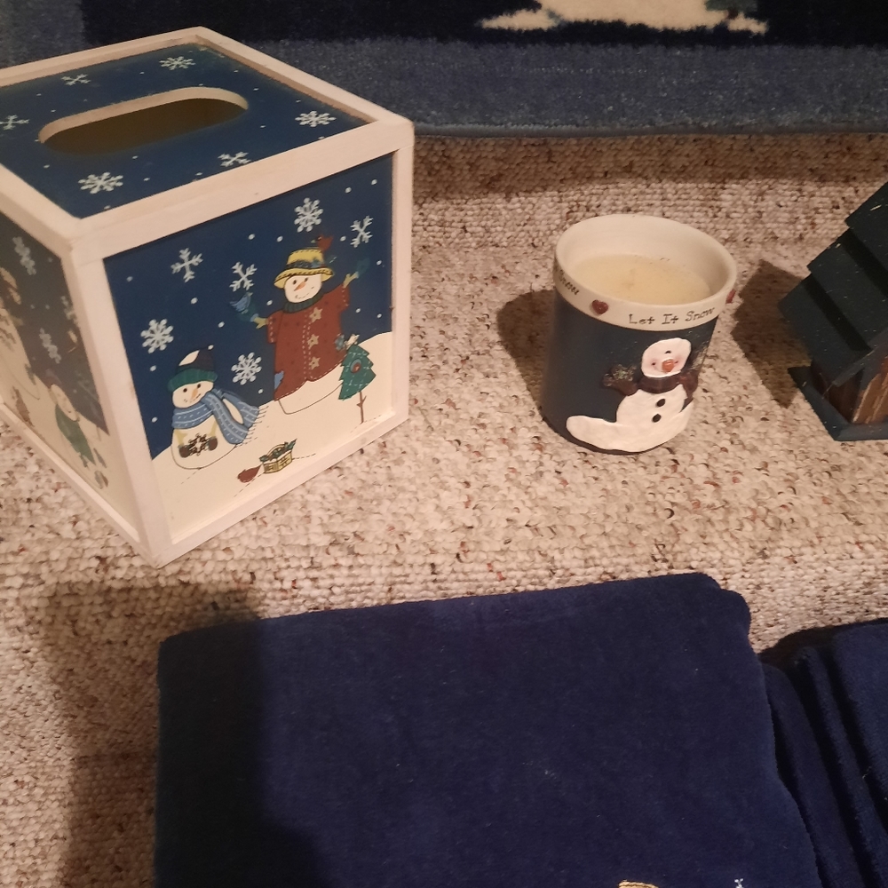 Snowman bathroom decor